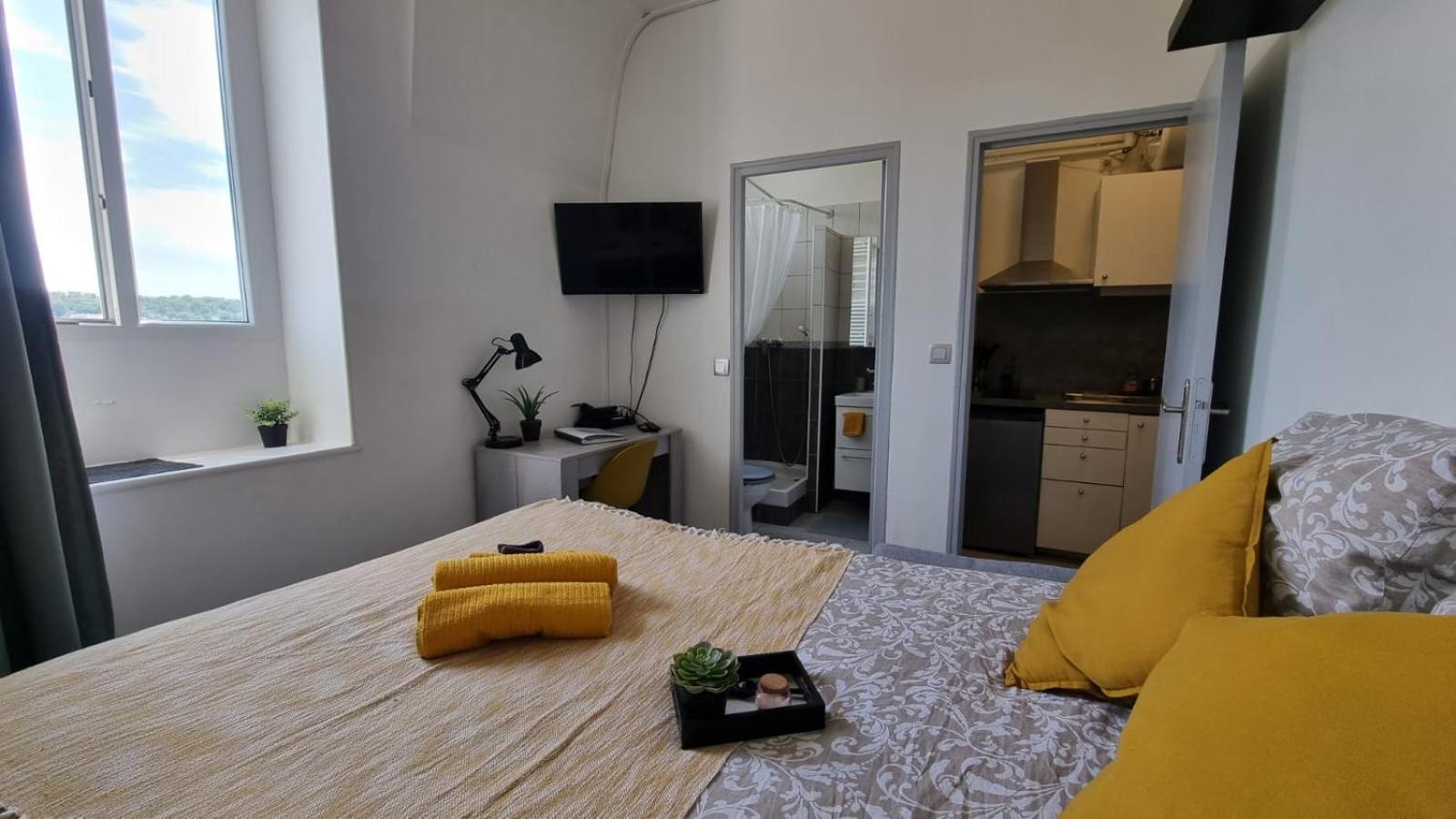 Studio Cosy - Manoir Securise - Avon Екстер'єр фото